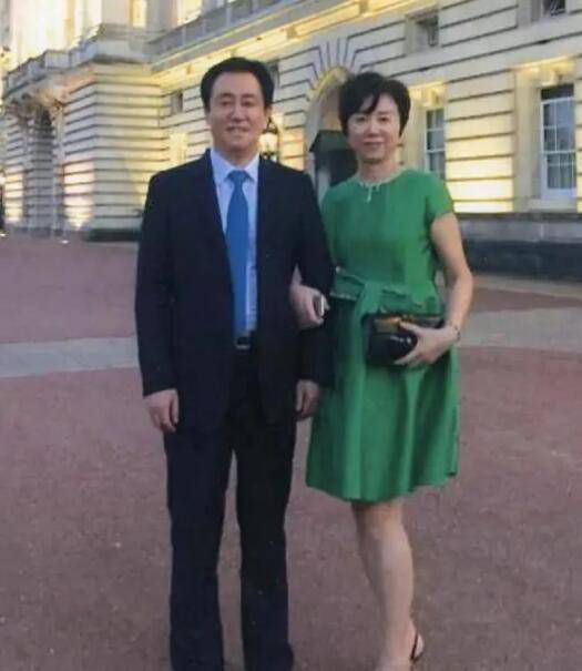 久久污