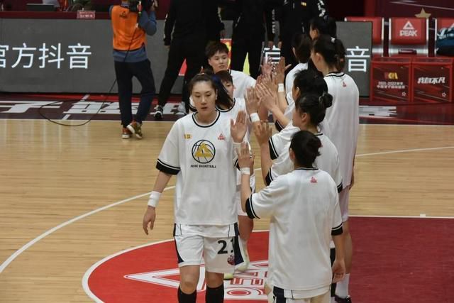 爆操小妈